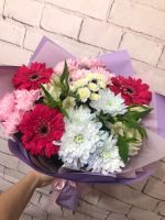 Нежно яркий